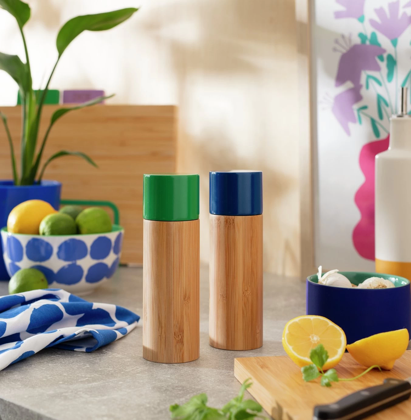 Habitat Emerald Salt And Pepper Mill Set - Blue And Green - Image 2