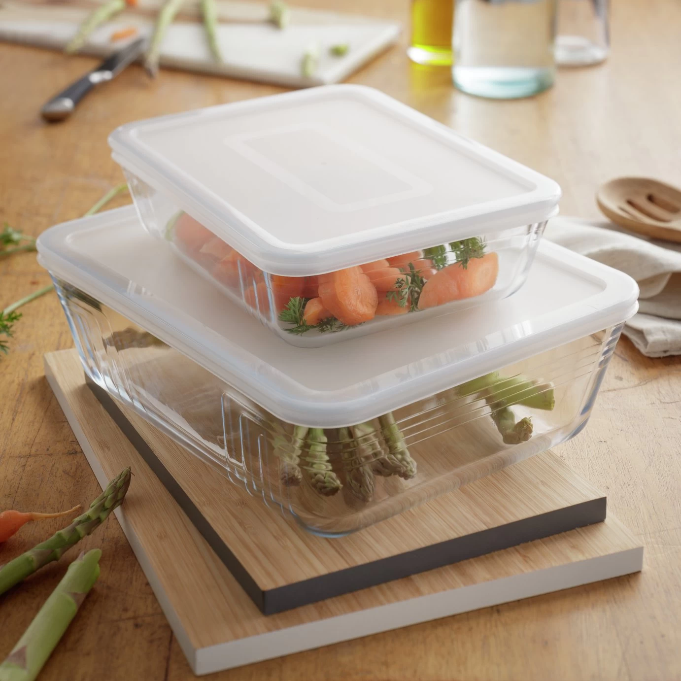 Pyrex Set Of 2 Glass Roasters With Plastic Storage Lids - Image 2