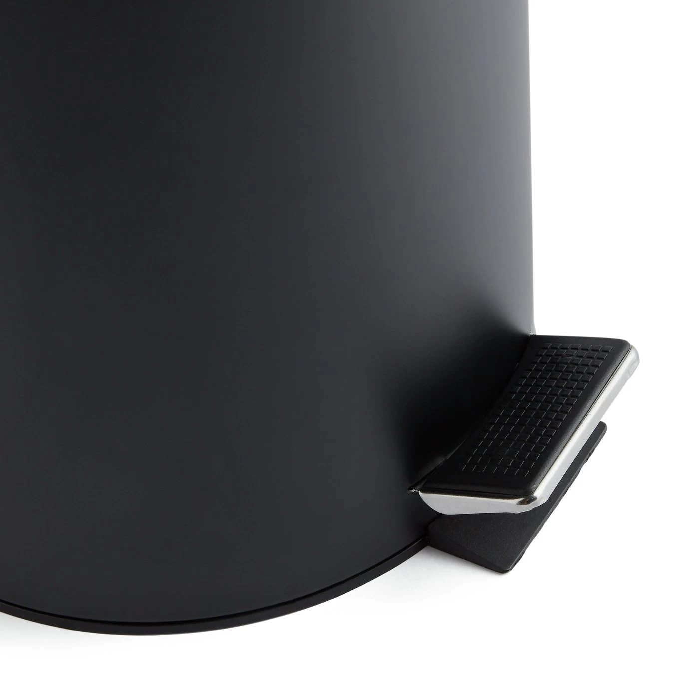 Habitat 12 Litre Domed Pedal Bin - Black - Image 4