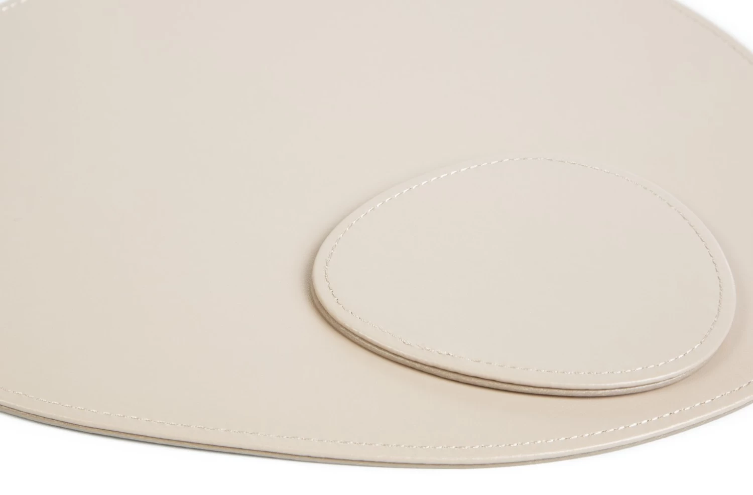 Habitat Set Of 4 Faux Leather Pebble Placemats And Coasters - Image 4
